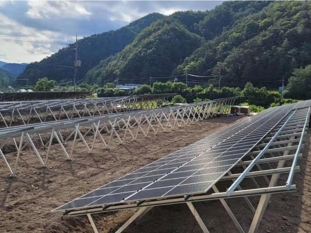 C Steel Ground Mounting System Solar Pole Mount