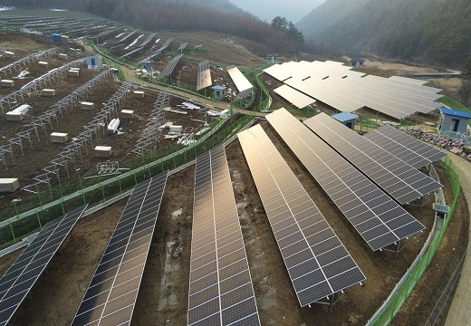 Solar Panel Ground Mount Solar Structure Ground Screw Korea 2.18MW
